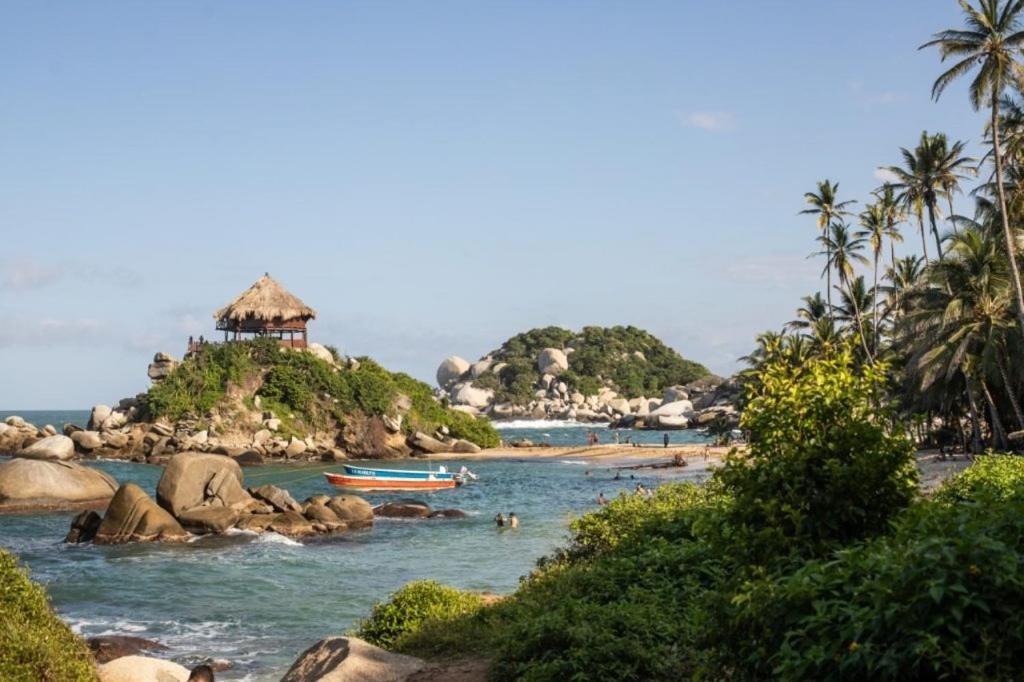 Colibri Parque Tayrona Dentro Del Parque Nacional Tayrona Bed & Breakfast El Zaino Exterior photo
